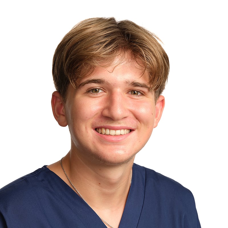 Foto von Silvan Krähenbühl, Lernender Tiermedizinischer Praxisassistent