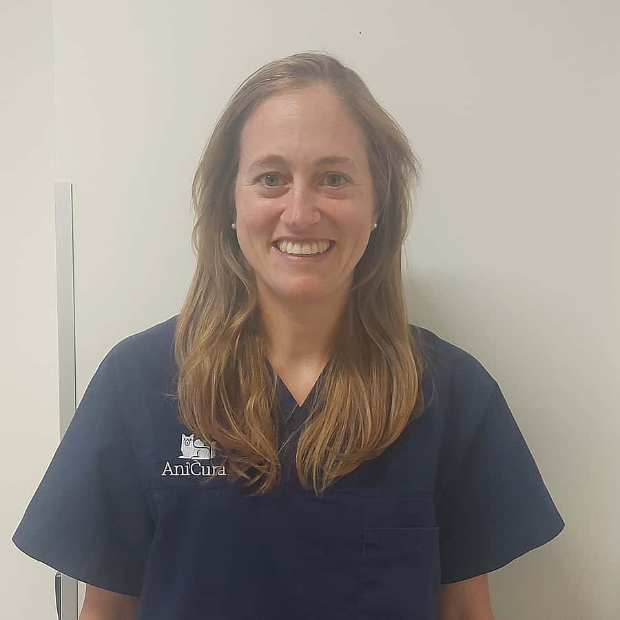Dr. med. vet. Julia Furrer