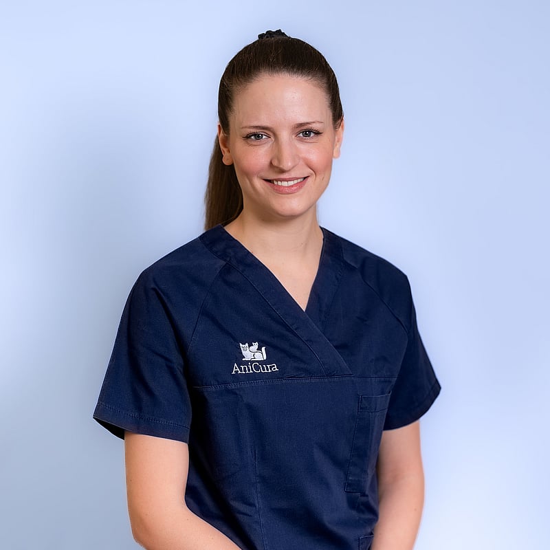 Foto von Nina Boros, Mag. Med. Vet.