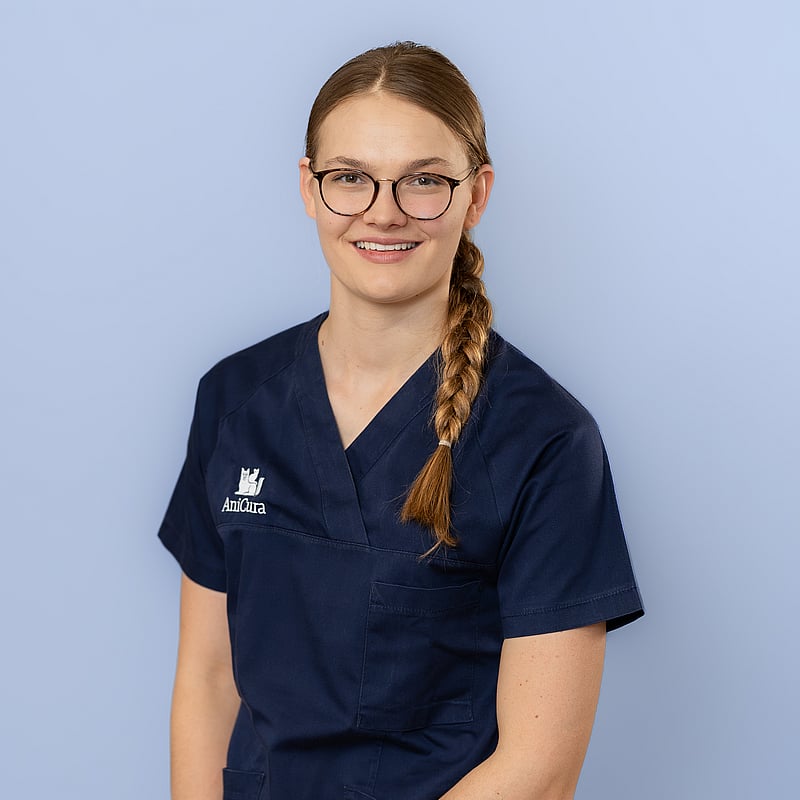 Foto von Larissa Zwahlen, Studierende Der Veterinärmedizin